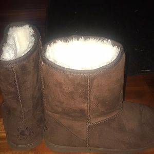 Furr boots